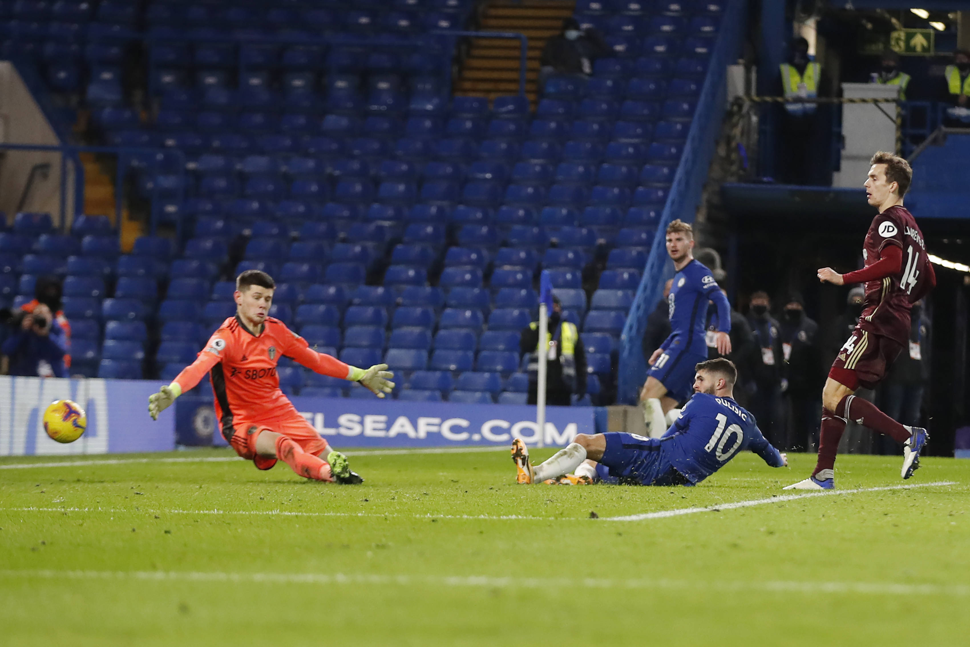 一个舒适 一个舒适