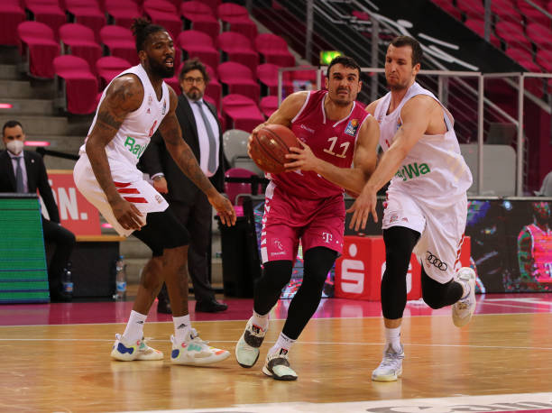 正在从单纯 正在从单纯