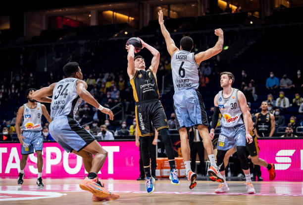 每一场比赛 每一场比赛