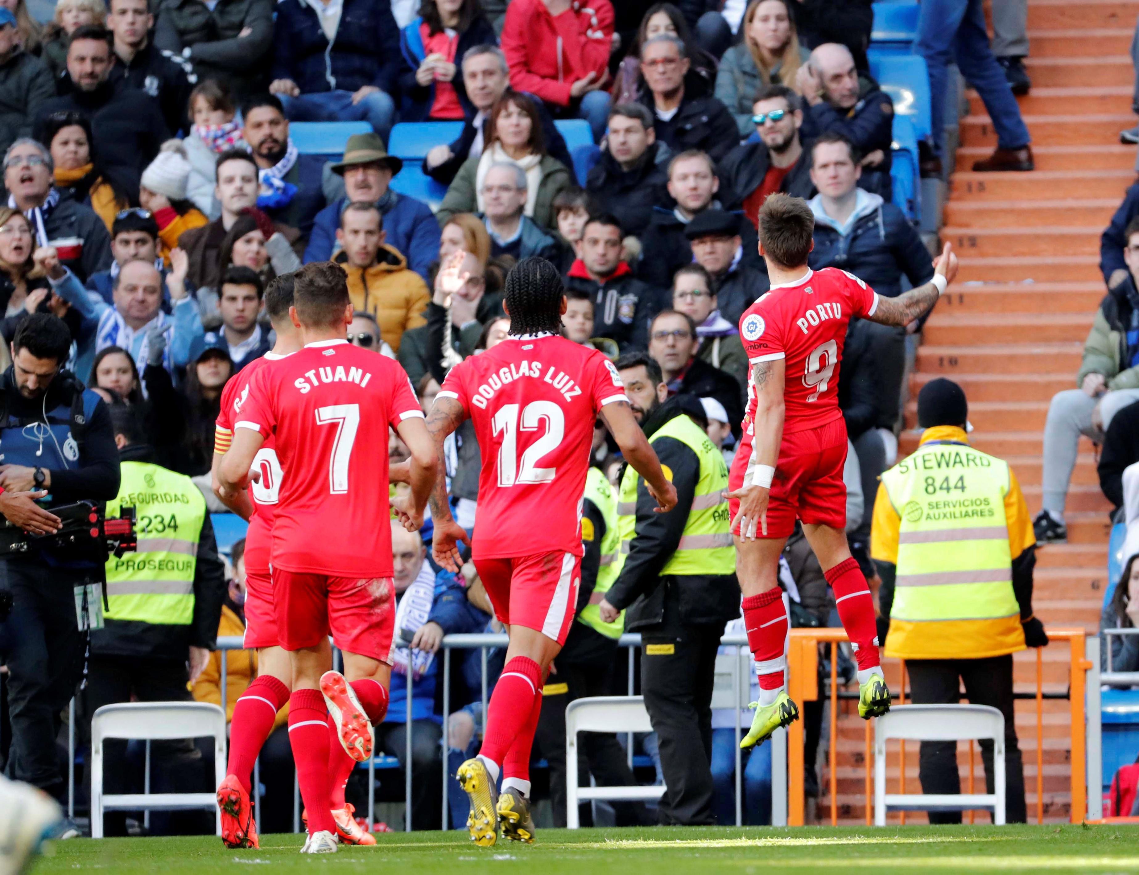 以来都以惊 以来都以惊